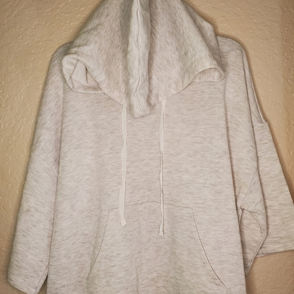 Forever21 Tulle Bride to Be Hoodie - Picture 3 of 4